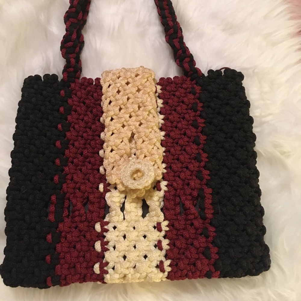 Vintage Handmade Tri-Color Macrame Purse